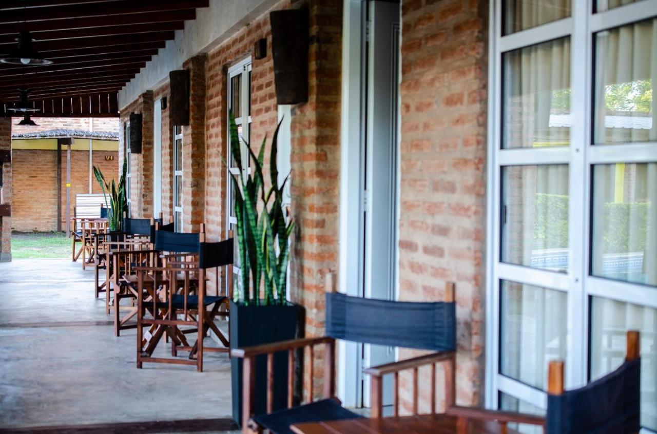 Cabanas Solar Del Paso Paso de la Patria Kültér fotó